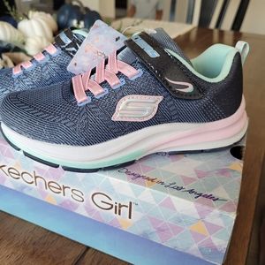 Girls Skechers size 13
